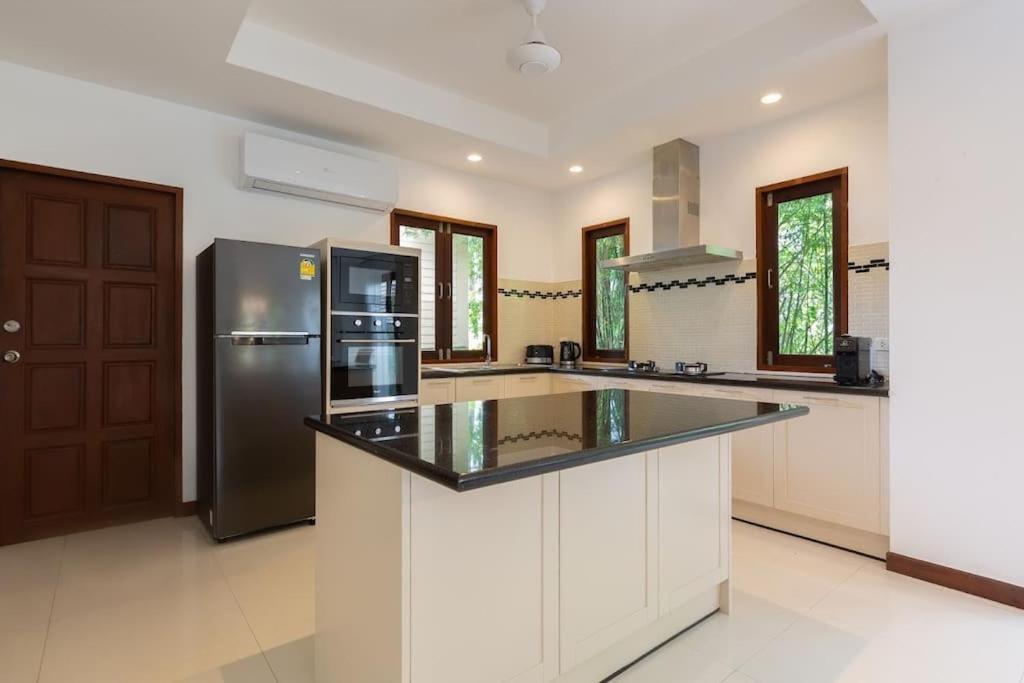 2 Secluded Private Villaer
